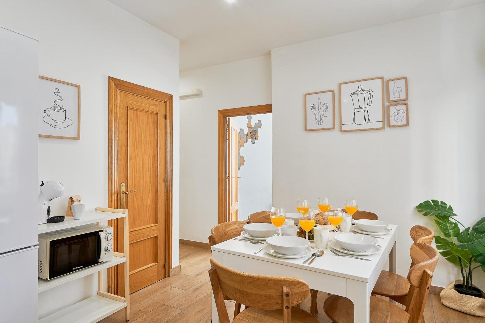 Salt & Sweet, Center And Appartement *